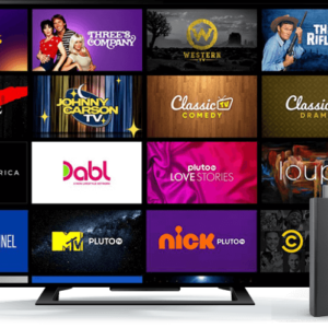 Abonnement IPTV offrant un large choix de chaînes TV, VOD et séries, compatible avec divers appareils comme Smart TV, Android, iOS, Apple TV et Firestick.